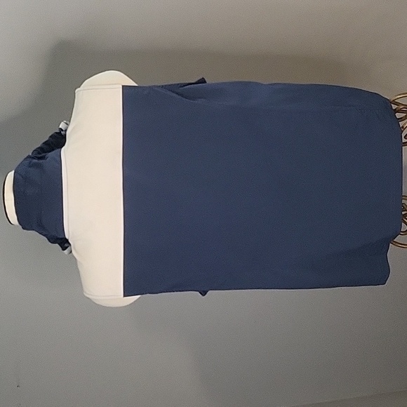 Weekends by Chico's Blue Sleeveless Zip Front Stretchy Vest Golf Size L - Picture 3 of 12